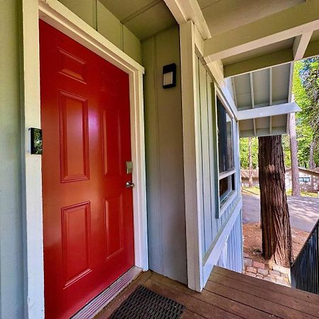 Cabin In The Trees-Game Room Pollock Pines Exterior foto